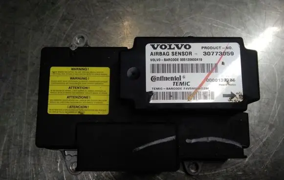 Volvo S40 Airbag control unit/module 30773059 00001393B5