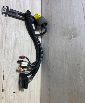 Audi Q3 F3 Sound system wiring loom 8X0035444