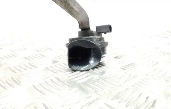 Volkswagen PASSAT CC Horn signal 3C0951221A 3C0951182A