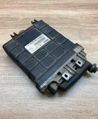 Volkswagen Golf III Engine control unit/module ECU 028906021AF 0281001308 Used