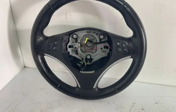 BMW 1 E81 E87 Steering wheel 6769894