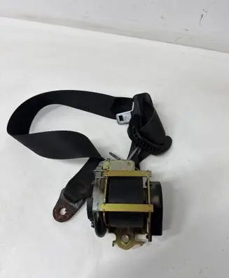 Peugeot 307 Front seatbelt 040066