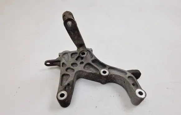 Fiat 500X Gearbox mounting bracket 51999790