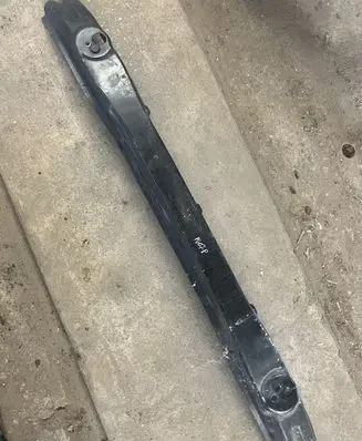 Peugeot 607 Front bumper cross member