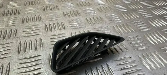 Skoda Superb B8 (3V) Quarter panel pressure vent 3V0819794