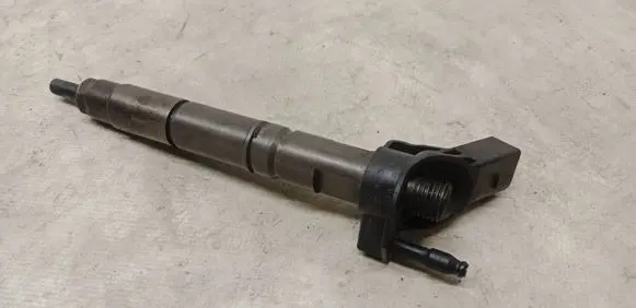 Mercedes-Benz ML W164 Fuel injector A6420701387 080216