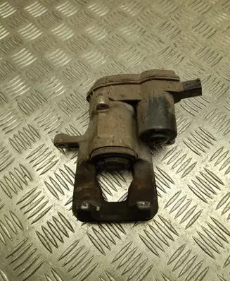 Hyundai Tucson TL Rear brake caliper 58210N7600