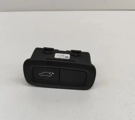 Volvo XC60 Tailgate/boot open switch button 31674800
