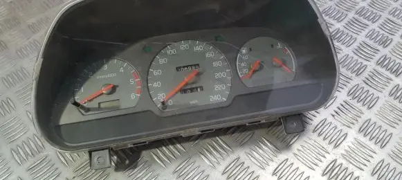 Volvo S40, V40 Speedometer (instrument cluster) 30813195 30800600