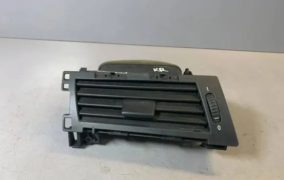 BMW 5 E60 E61 Dashboard side air vent grill/cover trim 6910731 64226910731 64226953619