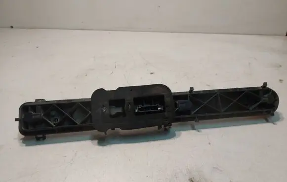 Volkswagen Crafter Tail light bulb cover holder 3915389999