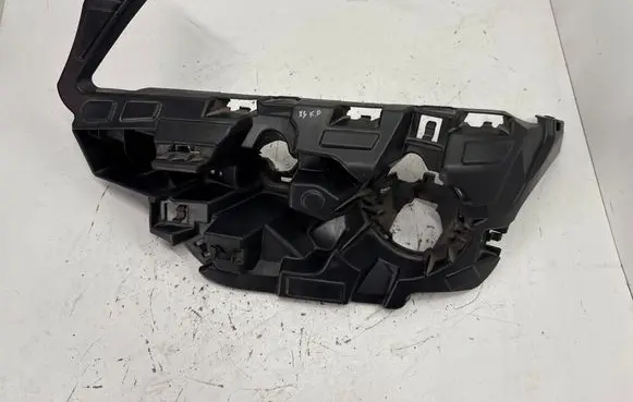 BMW X3 F25 Fog light bracket 8048113