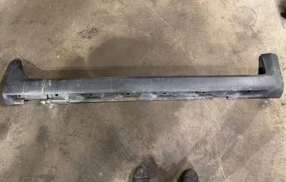 Volvo XC70 Sill 