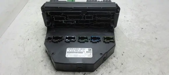 Mercedes-Benz C W204 Fuse module A2129005712