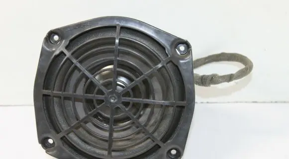 Audi A4 S4 B7 8E 8H Front door speaker