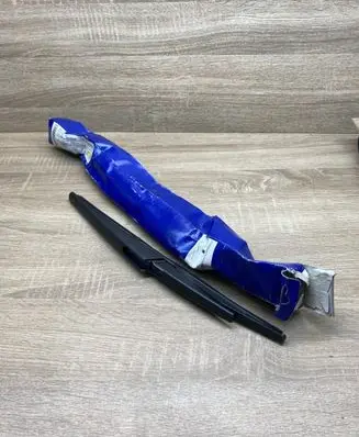 Volvo XC90 Rear wiper blade 30649040