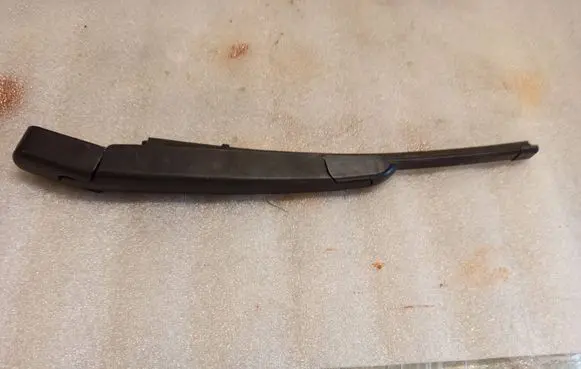 KIA Niro Rear wiper blade arm