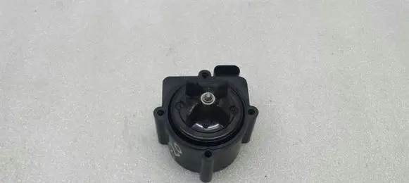 BMW 1 F20 F21 Electric auxiliary coolant/water pump 7600969