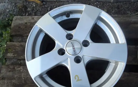 Renault Twingo II R14 alloy rim 