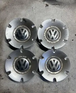 Volkswagen PASSAT B6 Original wheel cap 3C0601149Q