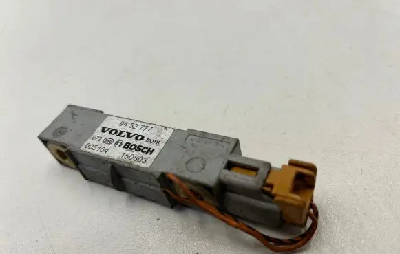 Volvo S70 V70 V70 XC Airbag deployment crash/impact sensor 9452777 005104 150803