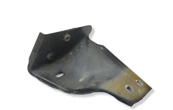 Ram 1500 Fender mounting bracket 899684