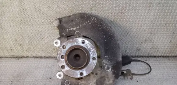 BMW 5 E60 E61 Front wheel hub spindle knuckle