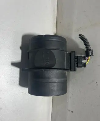 Volkswagen Golf VII Mass air flow meter 03L906461A 0281002934