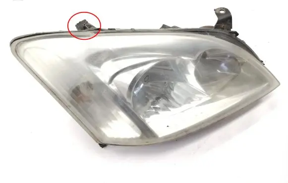 Toyota Corolla E120 E130 Headlight/headlamp 8111002150