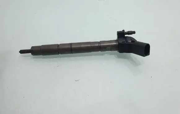 Audi A6 S6 C6 4F Fuel injector 059130277AJ