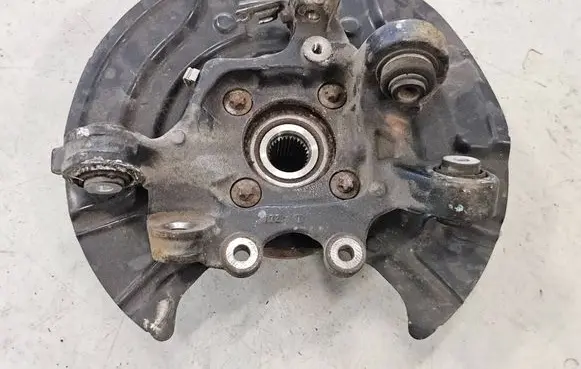 BMW X3 F25 Rear wheel hub spindle/knuckle 33406797570