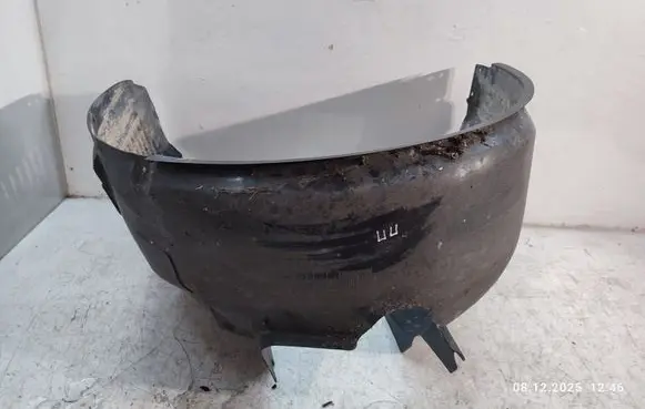 Jaguar XJ X351 Front wheel arch liner splash guards AW93166562AA