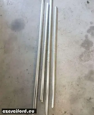 Volvo S80 Rear side glass trim 