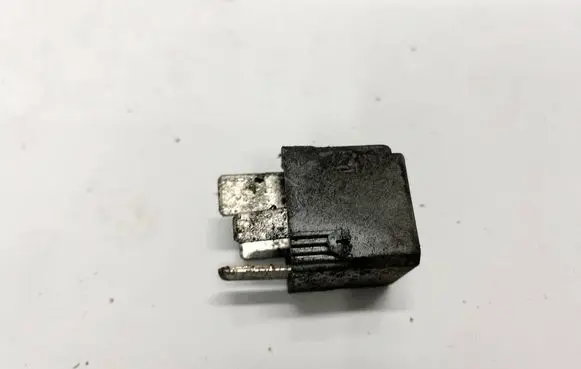 Mercedes-Benz Vito Viano W639 Other relay a0025422619 4ra007793-07