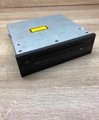 Audi A6 S6 C6 4F Navigation unit CD/DVD player 4E0910887D 4E0910887Q