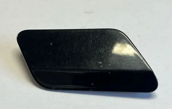 BMW X4 F26 Headlight washer spray nozzle cap/cover 8059952