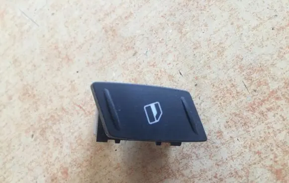 Skoda Octavia Mk2 (1Z) Electric window control switch 1Z0959855
