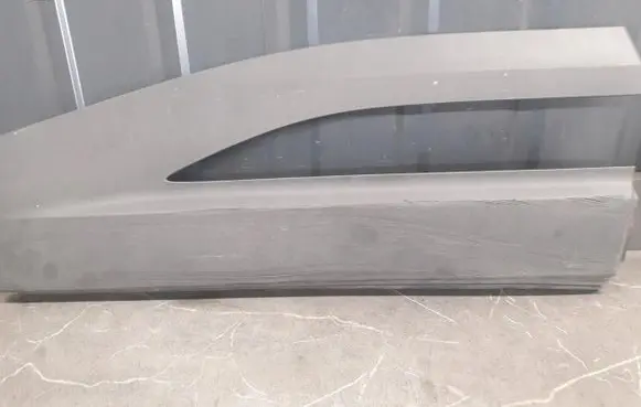 Opel Mokka X Rear door trim (molding) 9841010780