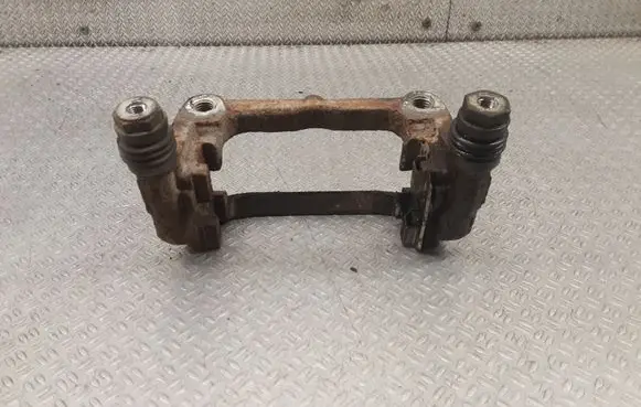 Chevrolet Volt I Brake caliper pad carrier rear 