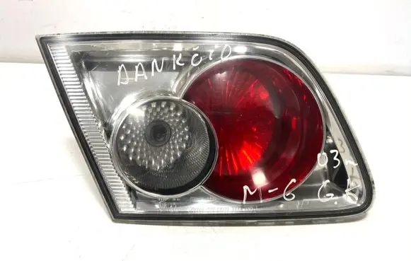 Mazda 6 Tailgate rear/tail lights 22661971