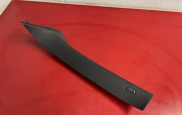 BMW X1 F48 F49 (A) pillar trim 7402607 51437402607