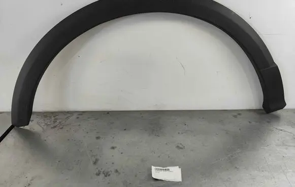 Audi Q2 - Rear arch trim 81a853818