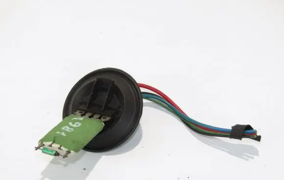 Volkswagen Fox Heater blower fan relay 