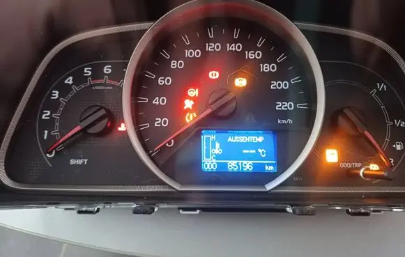 Toyota RAV 4 (XA40) Speedometer (instrument cluster) 8380042K51
