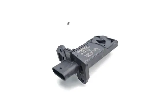 BMW 3 G20 G21 Mass air flow meter 8583496 0281006597