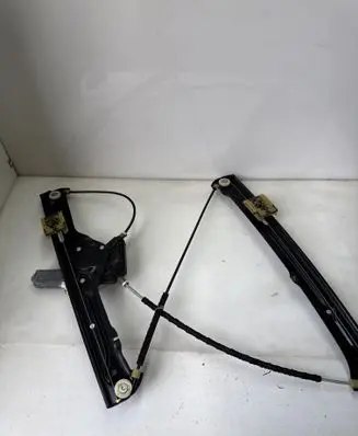 BMW X5 F15 Front door window regulator motor C11469103 7322748
