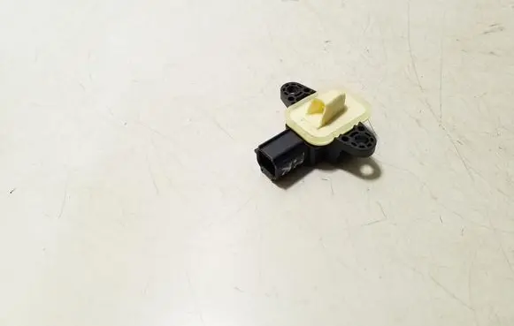 Volvo XC60 Airbag deployment crash/impact sensor 30798030