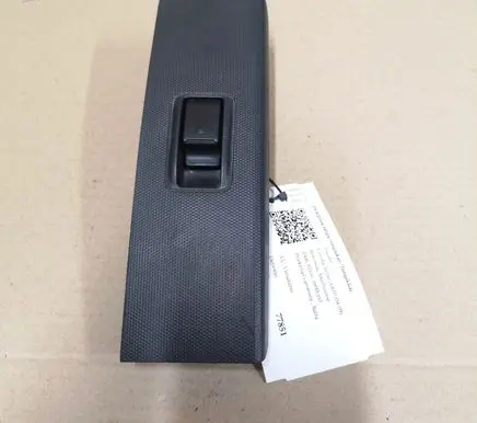 Toyota Corolla Verso AR10 Electric window control switch 742310F030