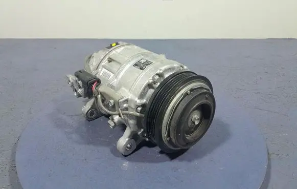 BMW X5 E53 Air conditioning (A/C) compressor (pump) 9892069