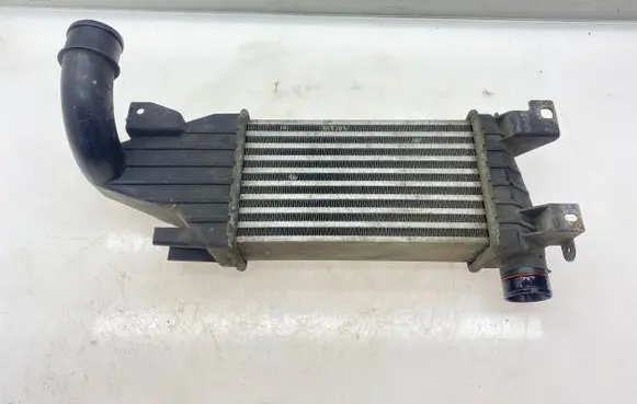 Opel Astra H Intercooler radiator 13128926